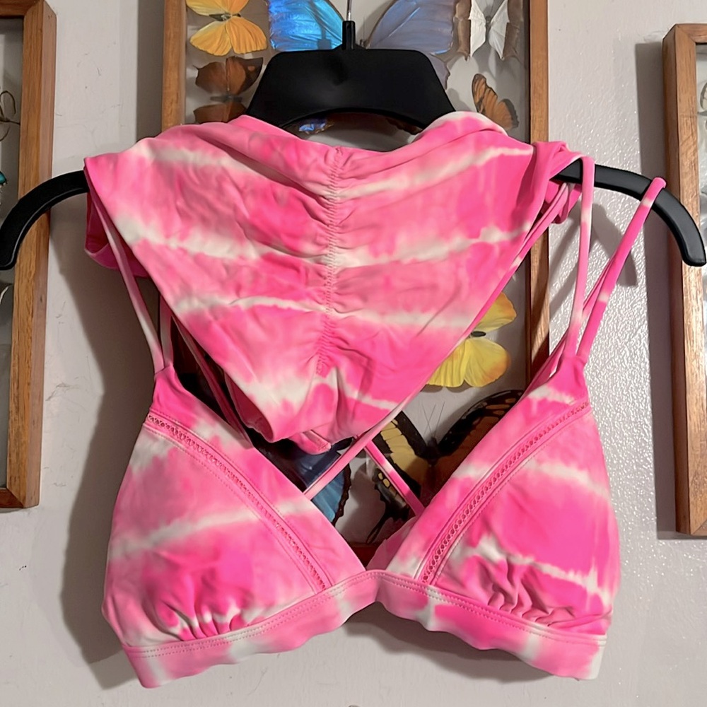 Bikini Pink
